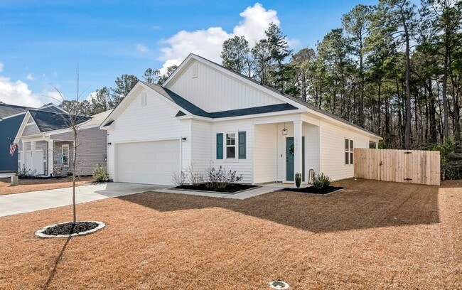 Foto del edificio - Modern Moncks Corner Home!