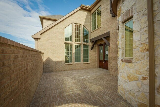 Foto del edificio - 25427 Fleming Lodge Ln