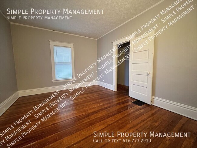 Foto del edificio - 1036 Lafayette Ave NE