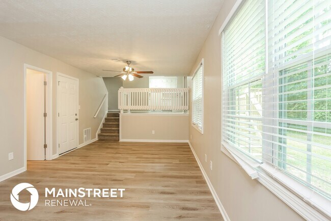 Building Photo - 45 Christopher Pl