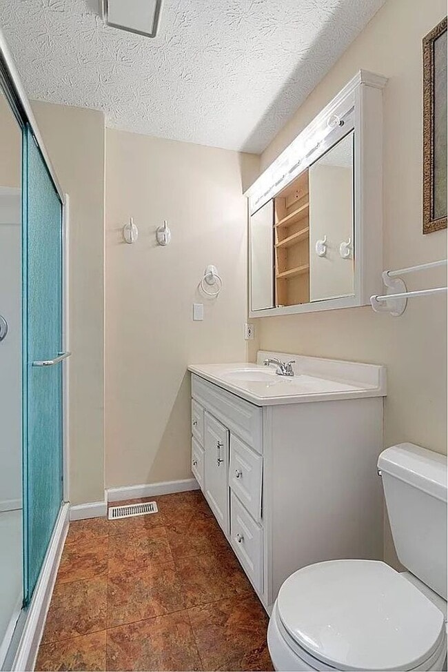 Building Photo - 8231 Bold Forbes