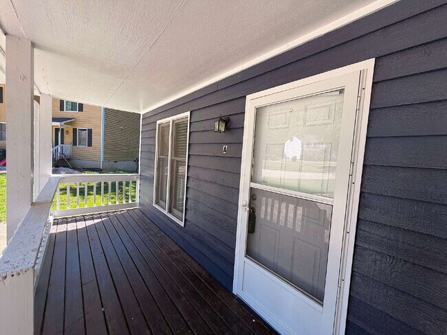 Foto del edificio - 104 Stowe Pl