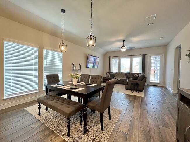 Foto del edificio - 3 Bedroom/2 Bath Kallison Ranch Subdivision