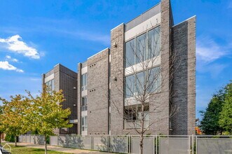 Building Photo - 2366 N Seeley Ave