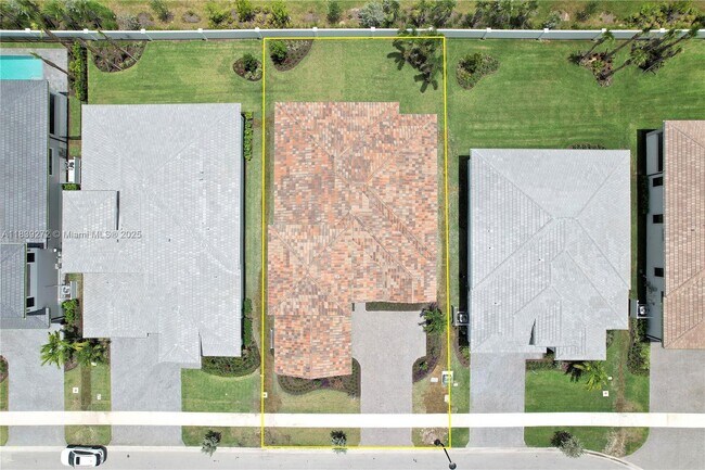 Building Photo - 9512 St Germain Dr