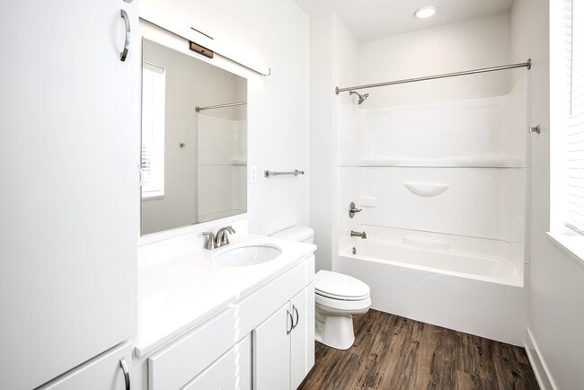 Bathroom - Arno at Coventry