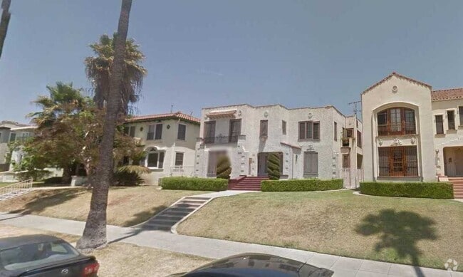 Building Photo - 216 N New Hampshire Ave