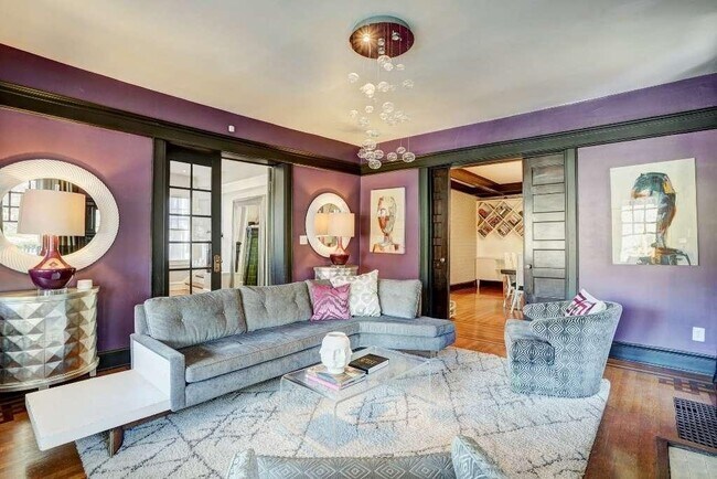 Foto del edificio - 811 Charles Allen Dr NE