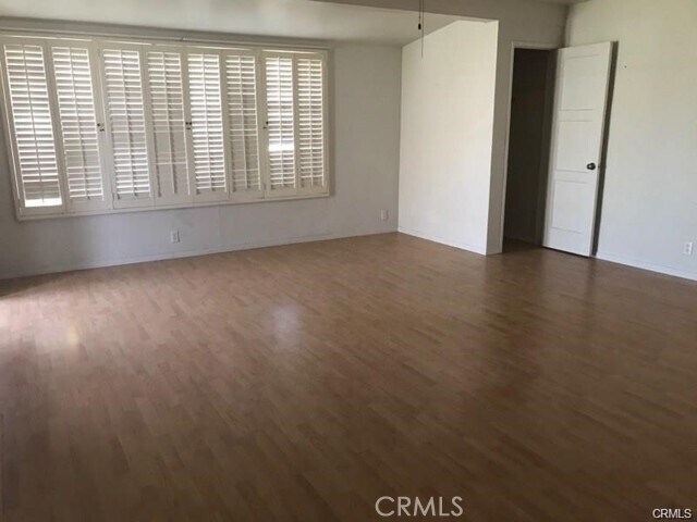 Building Photo - 110 Ruby Dr