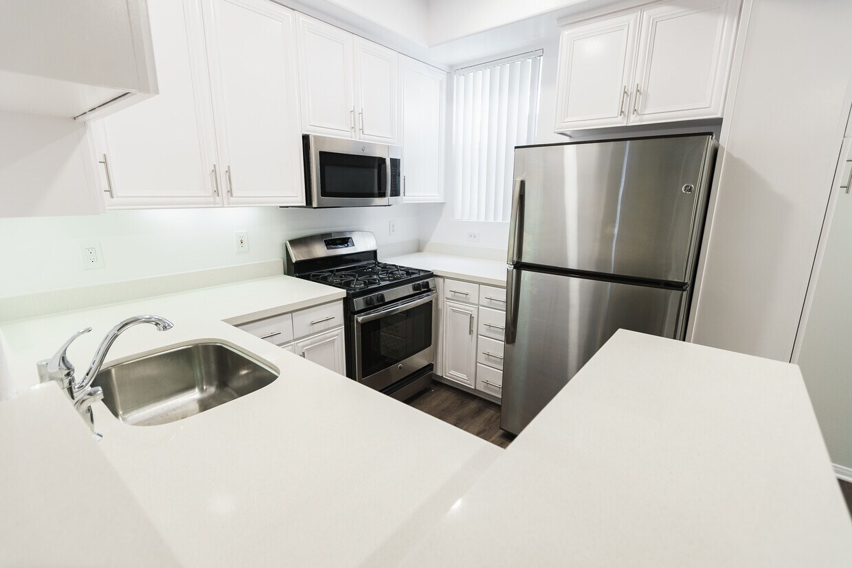 101 Apartments for Rent in Cheviot Hills, CA Westside Rentals