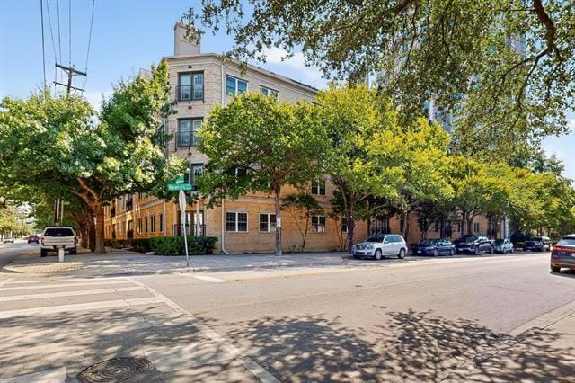 Building Photo - 3400 Welborn St