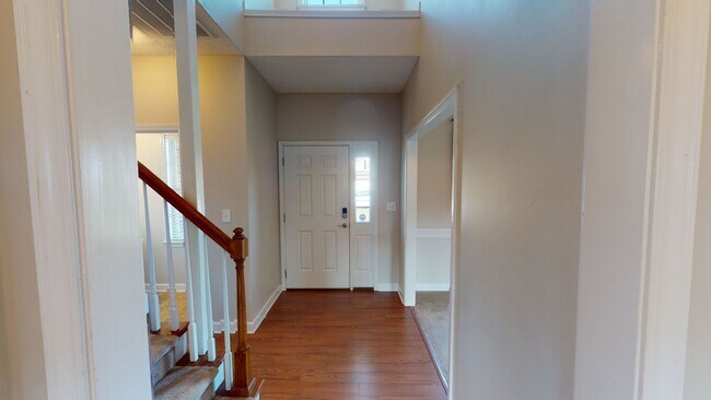 Building Photo - Beautiful 4 Bedroom/2.5 Bathroom in JACK B...