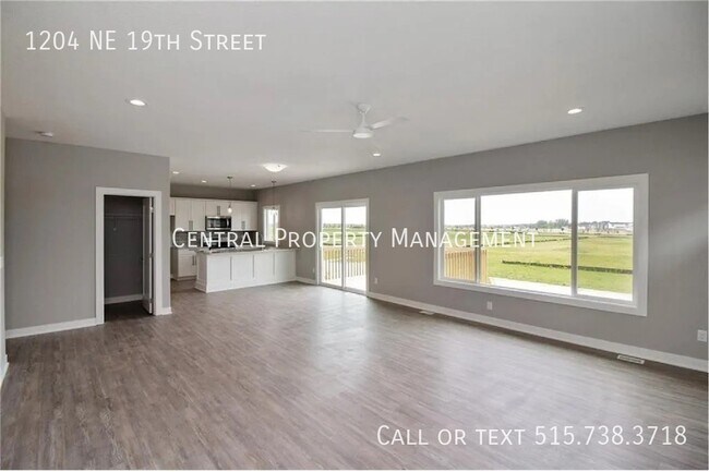 Foto del edificio - 1204 NE 19th St