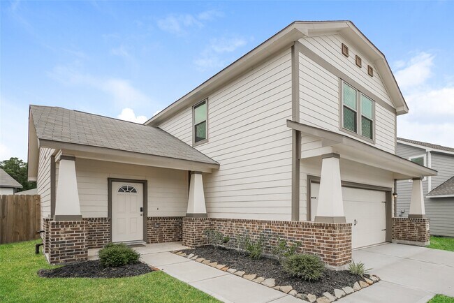 Foto del edificio - 2221 Cedar Vly Dr