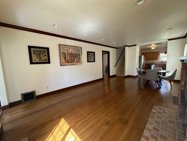 Building Photo - Kendall Yards 3 Bedroom 2 Bath Home