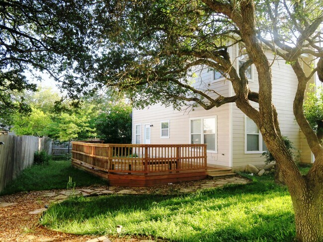Building Photo - 20510 Tree Meadow