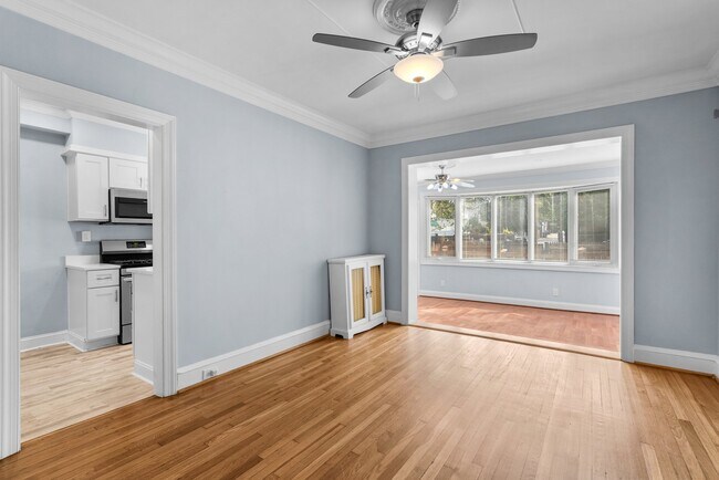 Foto del edificio - 1711 37th St NW