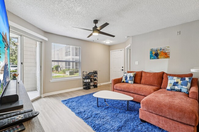 Living Area - Laguna Place Apartments
