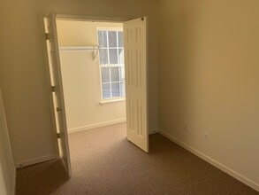 Building Photo - 574 Gum Bridge Rd