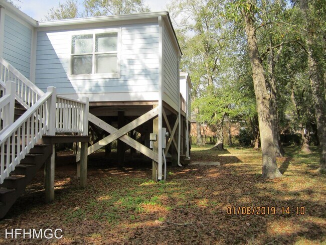 Foto del edificio - 3 br, 1.5 bath House - 1907 Parsley Avenue