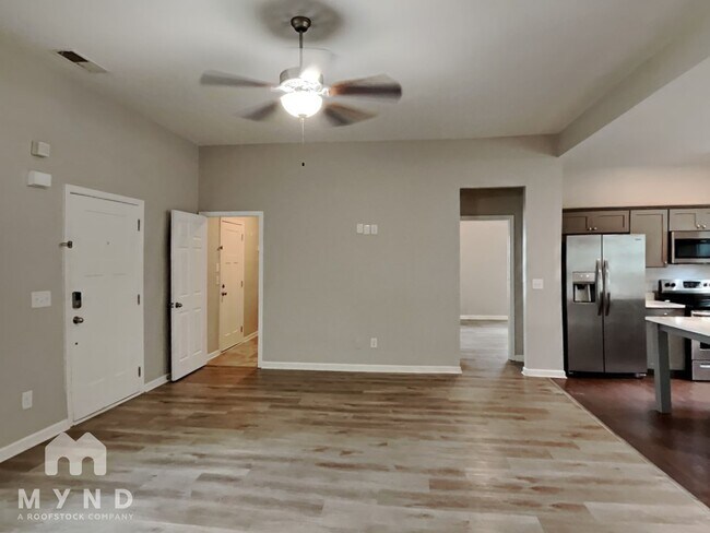 Foto del edificio - 173 Waters Edge Pkwy