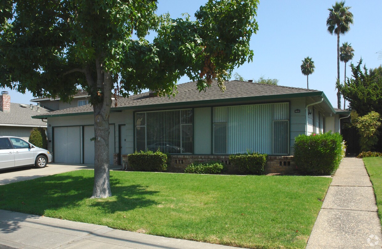 Building Photo - 1949 S Springer Rd