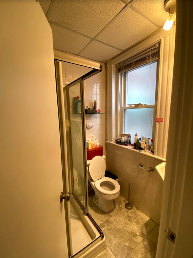 Building Photo - Coolidge Corner Area, In-Unit Washer and D...