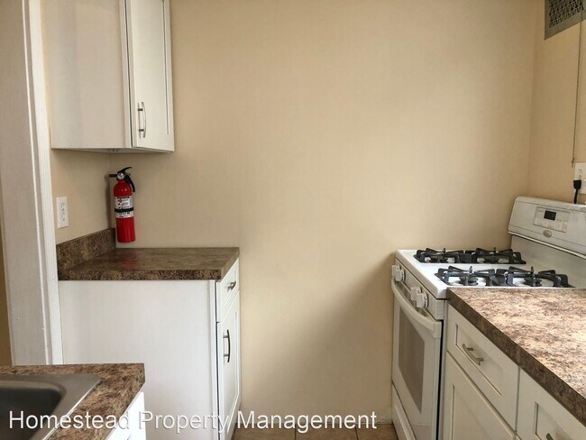 Building Photo - 2 br, 1 bath House - 405 Gilpin Road