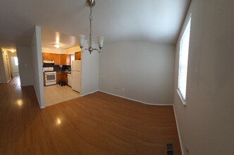 Building Photo - 9783 Hilspach St