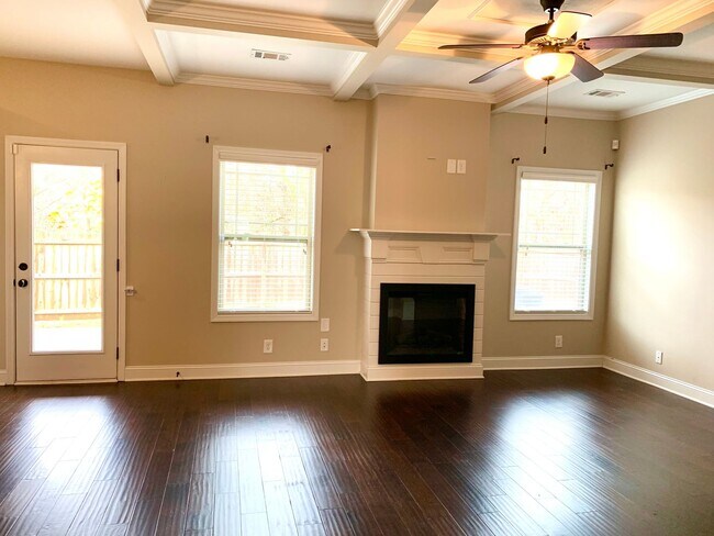 Building Photo - 117 Blue Hole Rd