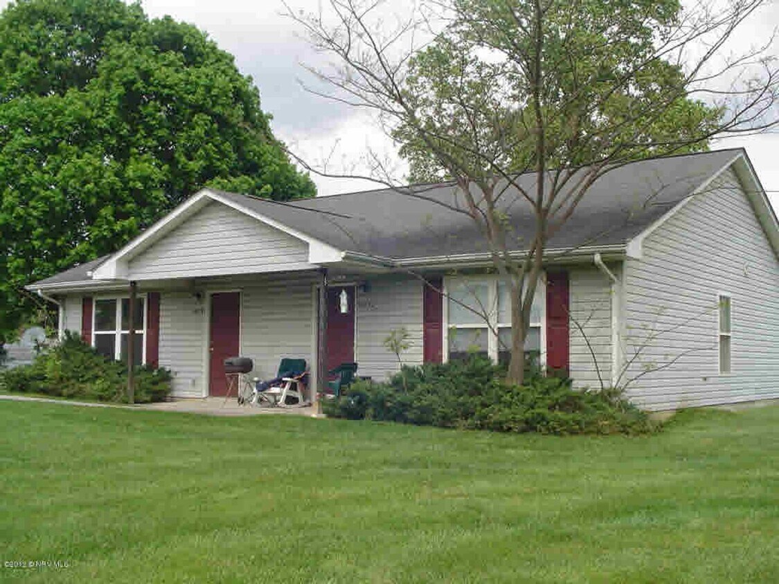 1612 Whipple Dr Unit 1, Blacksburg, VA 24060 Room for Rent in