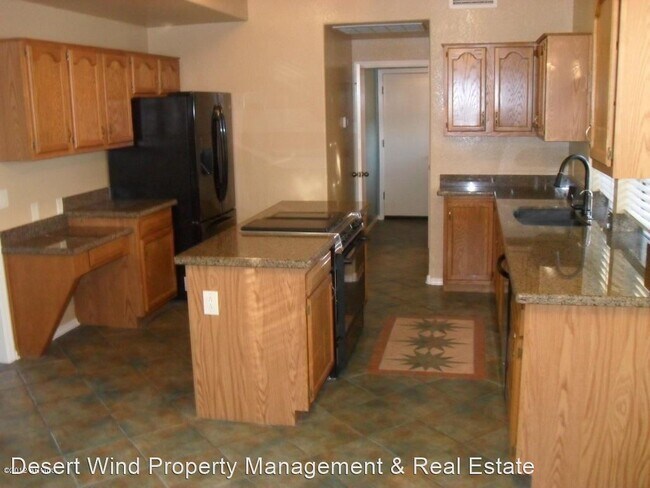 Building Photo - 7 br, 3.5 bath House - 1691 E. Gary Drive
