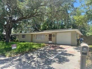 Building Photo - 7226 San Salvadore Dr