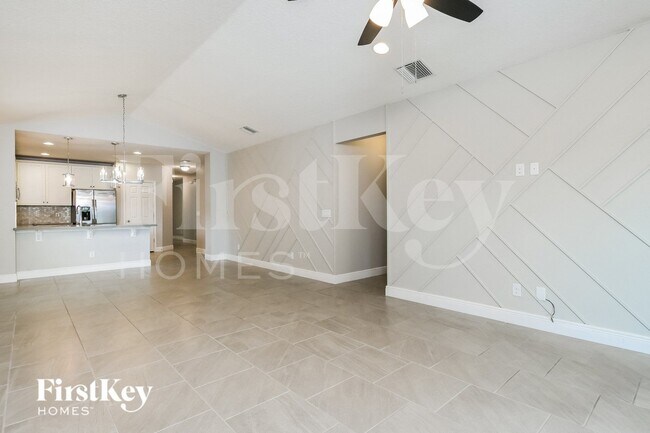 Building Photo - 9309 Oglethorpe Dr