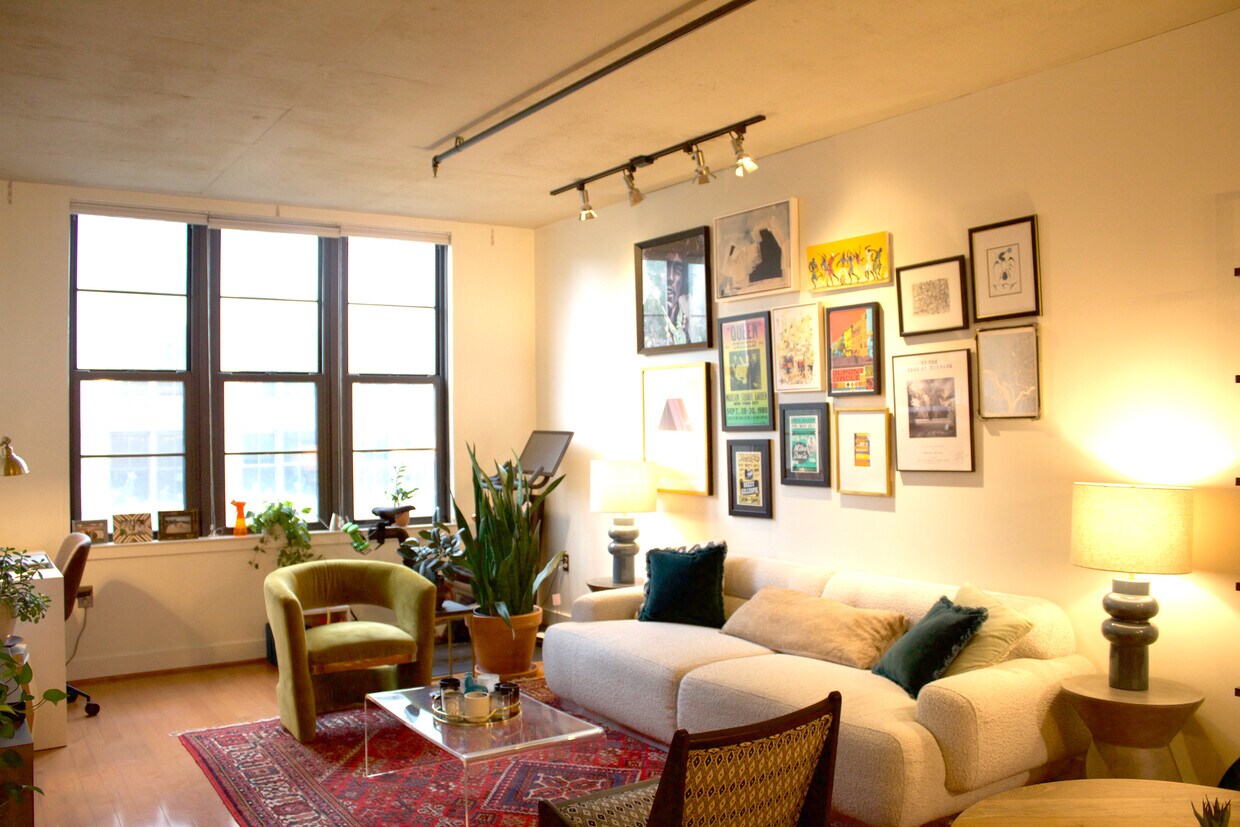 Foto principal - 2125 14th St NW