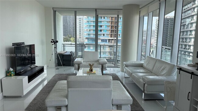 Foto del edificio - 92 SW 3rd St