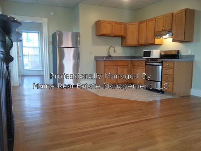 Foto del edificio - 128 Hammond St