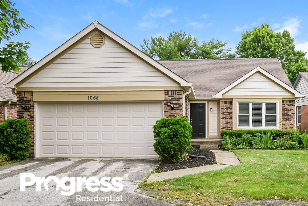 Foto principal - 1068 W Southport Rd