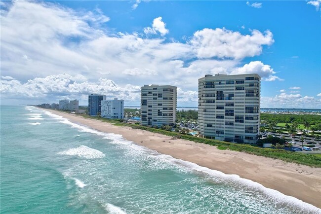 Foto del edificio - 9500 S Ocean Dr