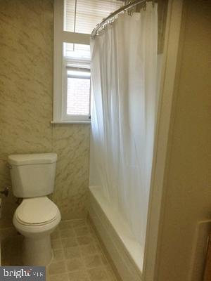 Foto del edificio - 1157 E King St