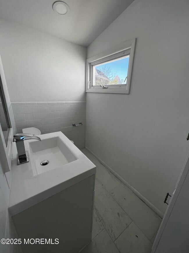 Foto del edificio - 205 Locust Ave