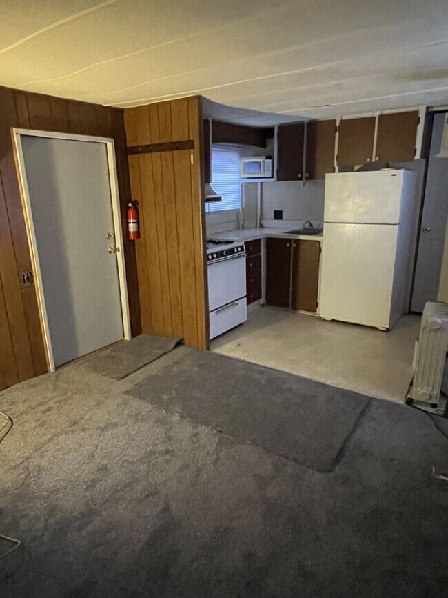 Foto del edificio - Affordable Duplex mobile-home!