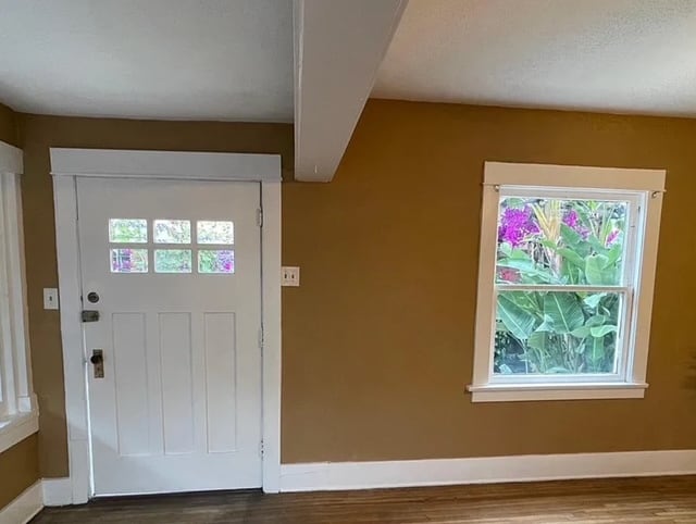 Foto del edificio - 743 Daisy Ave