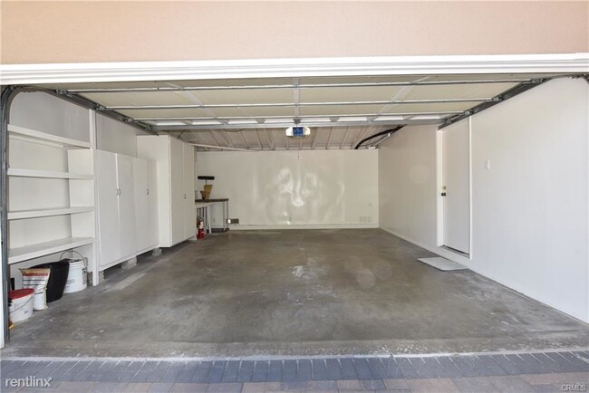 Building Photo - 5 br, 3 bath House - 5006 Delacroix Rd