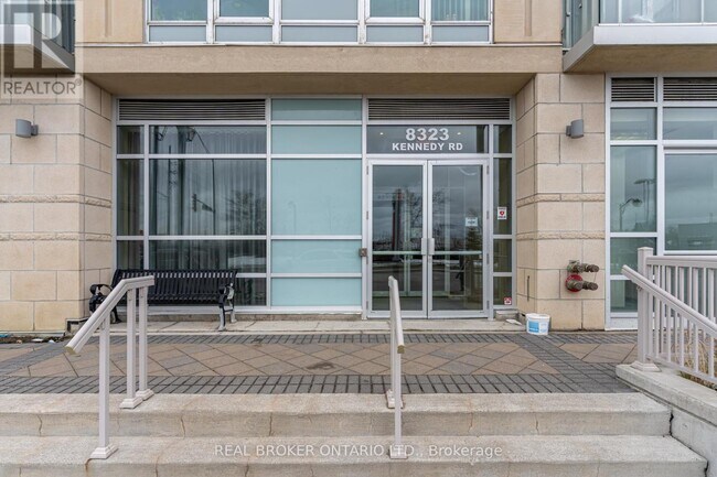 Photo du bâtiment - 8323 Kennedy Rd