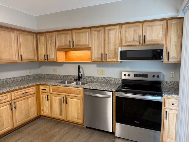 Foto del edificio - Newly Renovated Duplex in North County