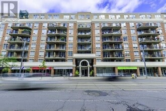 Building Photo - 1000-1000 King St W