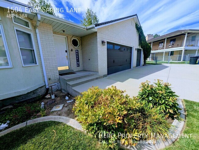 Foto del edificio - 1504 Spring Ln
