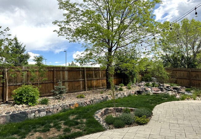 Foto del edificio - 8359 Liverpool Cir
