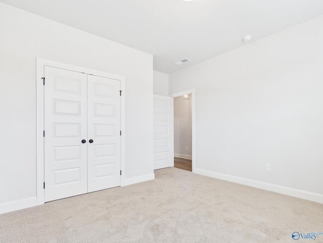 Building Photo - 15573 Bees St NW